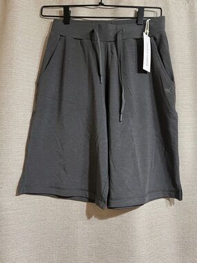 Cozy Earth Women’s Ultra-Soft Bamboo Shorts 9” Inseam Charcoal XS NWT Loungewear